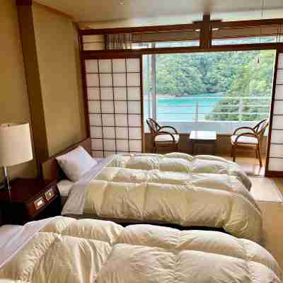 南紀勝浦温泉 ホテルなぎさや Rooms