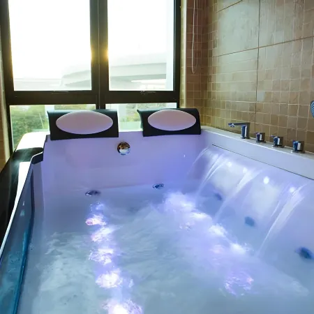 Lavender Inn USJ Отели рядом с достопримечательностью «Торговый центр Summit USJ»