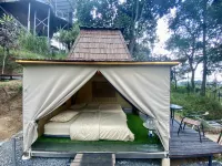 Villa Tibra Hotels near Wahoo Waterworld Bandung