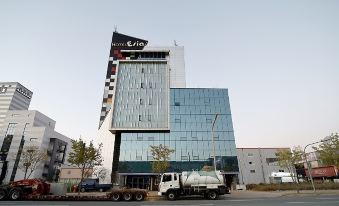 Esia Hotel