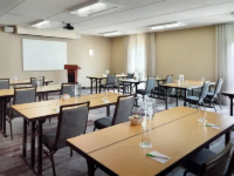 คอร์ทยาร์ดบายแมริออท ราเลห์ มิดทาวน์ โรงแรมในราเลห์