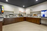 Comfort Inn & Suites Huntsville Near University - breakfast