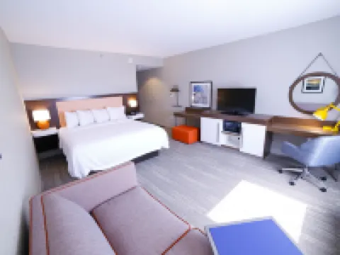 Hampton Inn & Suites Forest City Hotels in Forest City