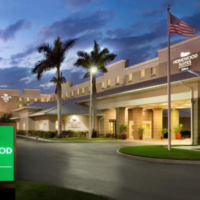 Homewood Suites by Hilton Fort Myers Airport/FGCU Hotels near JetBlue Park