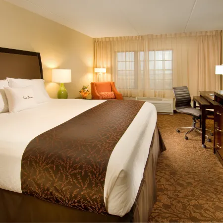 DoubleTree by Hilton Dulles Airport - Sterling