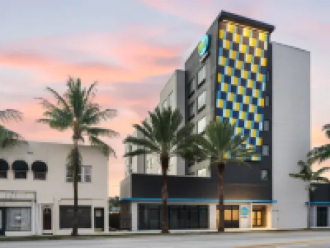 Tru by Hilton Ft. Lauderdale Airport Hotels in Dania Beach