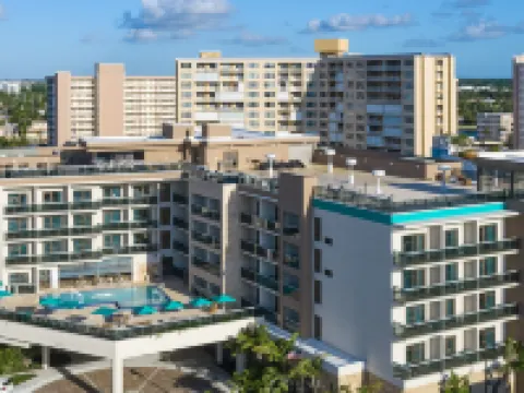 トゥルー バイ ヒルトン ポンパーノ ビーチ ピア ポンパノビーチのホテル