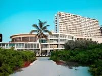 New Point Miami Beach Apartments