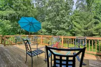 East Cavalry Red House<br>3 bedrooms 3 full baths sleeps up to 12