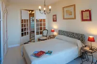 Impressive house in Langres Hotels in Langres