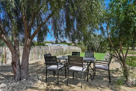 Chateau Giraffe, a unique luxurious estate near Palm Desert & La Quinta