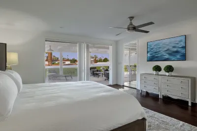LUXURY ROOF TOP PENTHOUSE  IN THE MIDDLE OF PALM SPRINGS