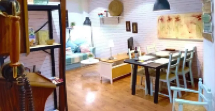 Apartment in center with free private parking.