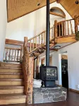 Charming Cabin for a Perfect Family Winter Getaway, Firepit, Fenced, Game Room