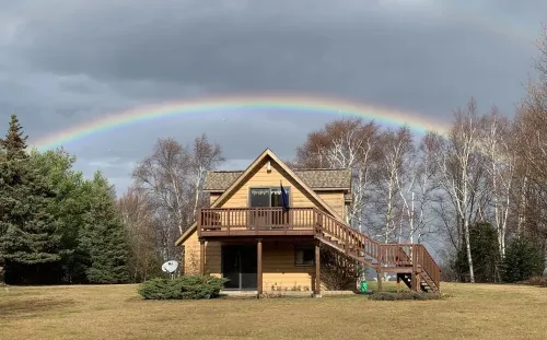 Perfect Grand Marais Get-Away! Pictured Rocks, snowmobile trails, beaches, etc