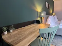 Cozy oasis in the city