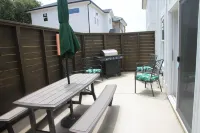 "Seas the Day", located in the heart of beautiful Corolla, Outer Banks of NC