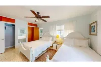 Charming Clearwater Family Home w pool 샘스 클럽 주변 호텔
