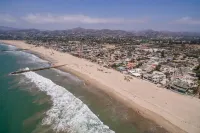 Pierpont Beach Ventura GEM Sleeps 6 Family Friendly-2 Min Walk to the Beach!