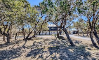 EcoView Villa Pool Spa Goats 85 - 0224q12000hzzwrg3C778 R 339 206 R5 D 