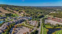Ski-in/Out - Boyneland Lift - 3Br + Loft + Bonus Room Sleeps 12