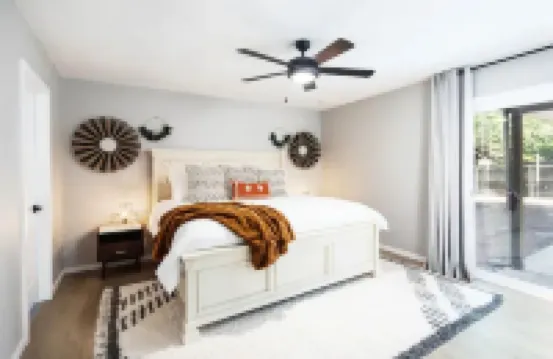 The Tipsy Moon*New Hot Tub*Beautiful Mid-Century Modern Home-20min to Sedona