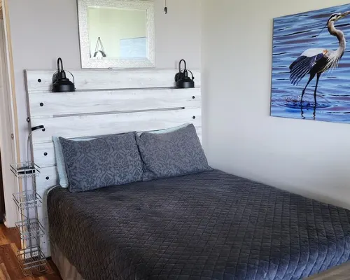 Studio condo with amazing water views, short walk to the beach 大西洋灘酒店