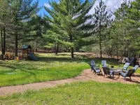 Cabin with hot tub, heated swimming pool and acres of backyard hiking