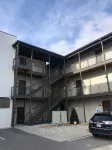 7 minutes to Broadway! Free Parking! Sleeps 6!
