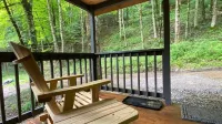 Private Tiny Cabin/Mountain Hiking/National Forest!