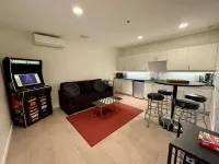 Gamer's Lounge! Arcade, Board Games, King Bed!