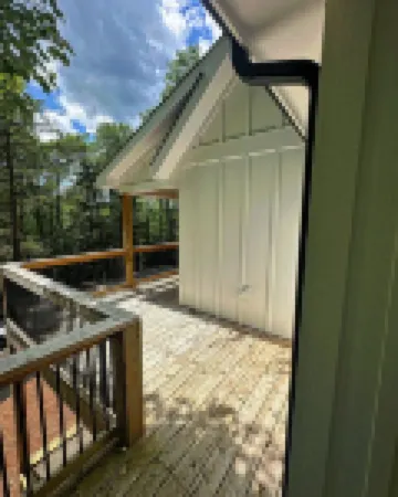 Boulder Trail Getaway- 15 min from New River Gorge National Park Hotels in Wilderness