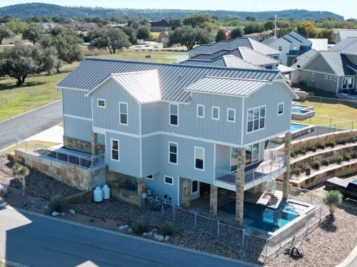 Shenanigans New Large  home steps from the water. Heated Pool hot tub boat slip