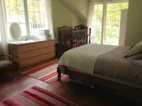 Bright, historic Woodstock home close to town