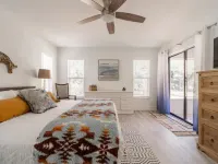 Designer house near Anna Maria Island-Best of Bradenton!!! Hotels in West Bradenton