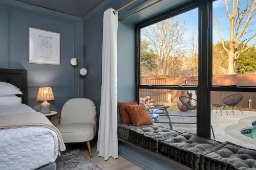 Villa D’Oro, Saltwater Pool, Hot Tub, Arcade, Foosball & Walking Trail