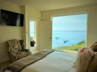 Where Views, Stars & Wildlife Meet: Your Secluded Cliffside Escape Awaits! Hotel dekat Thor's Well