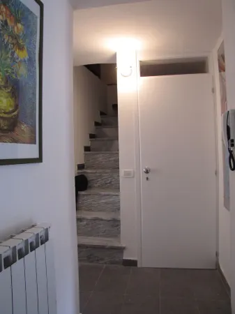 Cinque Terre, Riomaggiore, apartment overlooking the village and sea Отели рядом с достопримечательностью «Риомаджоре»