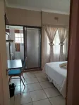 Vuya Nathi Bed and Breakfast Hotels in Манзіні