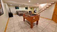 Spacious 4-bedroom house in charming Des Plaines with AC, WiFi