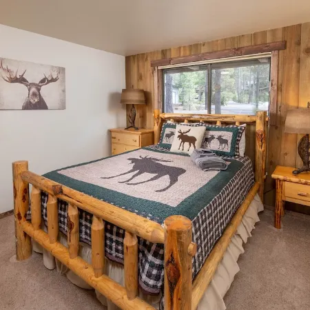 Newly Renovated & Listed! Across from SHARC & Walk to Village! 10 SHARC PASSES