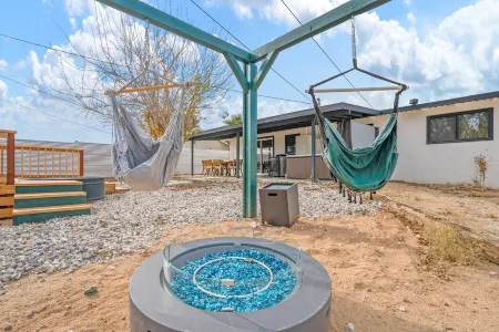 15% Discount! New! Cowboy Pool~Hot Tub~Stargazing Отели рядом с достопримечательностью «Bowladium»