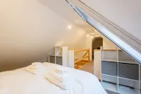 Exklusives Tiny House in Elbnähe Hoteles en Buxtehude