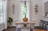 Peak City Perfection- Apex Downtown Walkable, Park Views, Big Yard, Large Groups