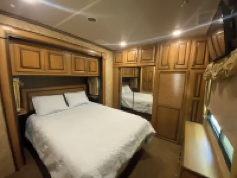 RV mobile home 福瑞娜麓山酒店