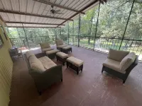 Sleep in a Hayloft - Longview, Tx