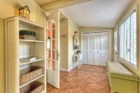 Butterfly Cottage - Unique Cottage located in Historic Downtown Saugatuck