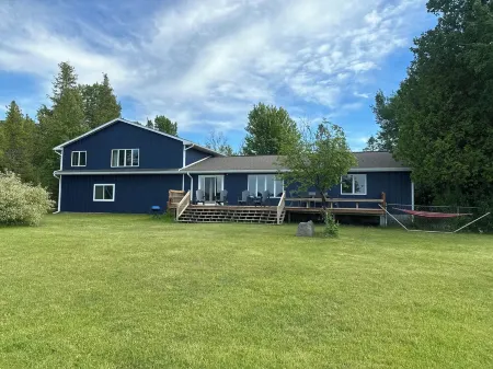 Lakeview Retreat - Detour - with Private Dock/ Fire Pit