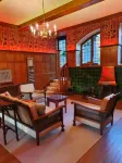 Gorgeous Arts & Craft period house with 8 ensuite bedrooms