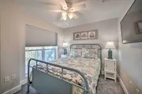 Mexico Beach Condo steps from the beach!    ~Snowbird Rates Available~